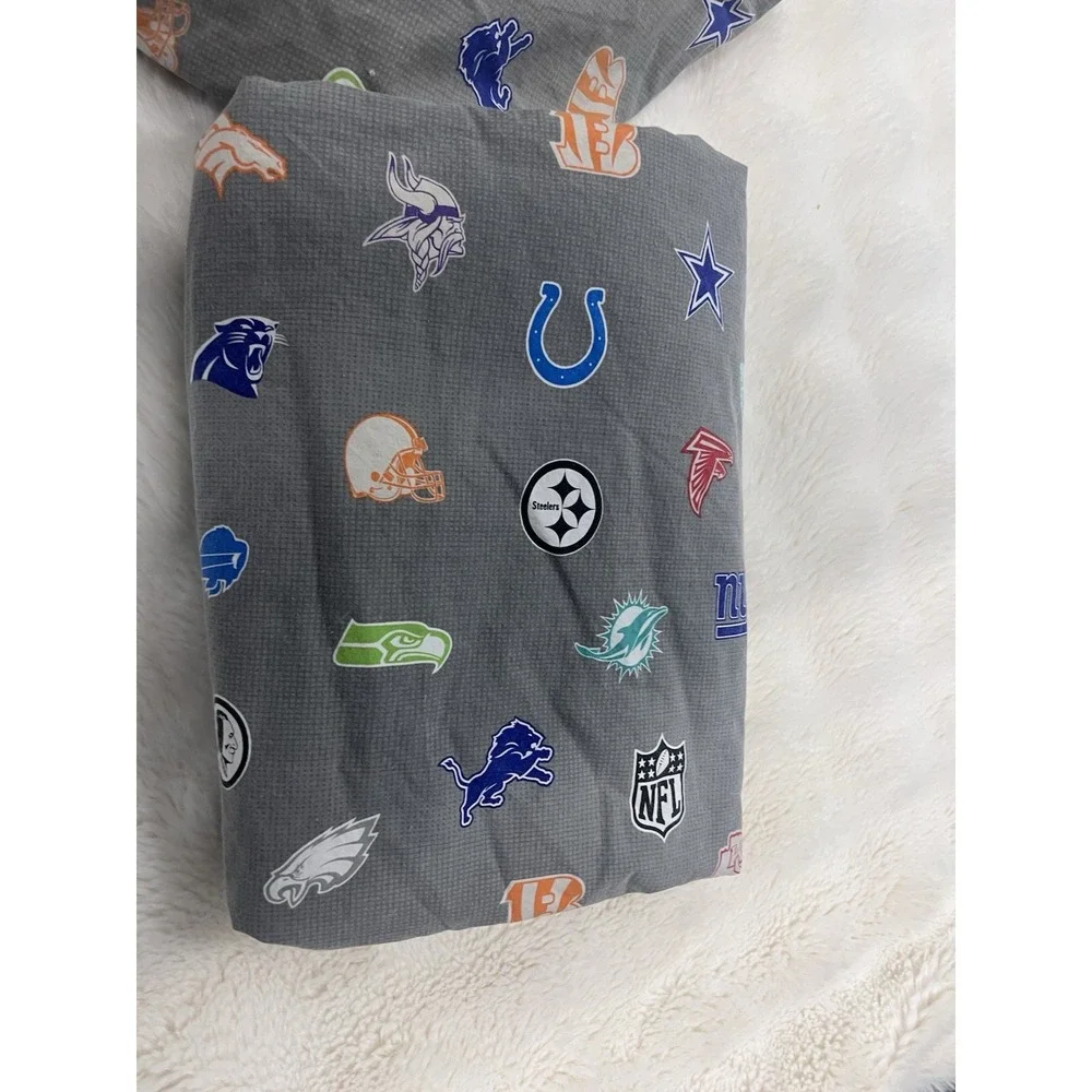 Pottery Barn Teen NFL Brights Football Logo Size FULL Fitted and Flat Sheet Set